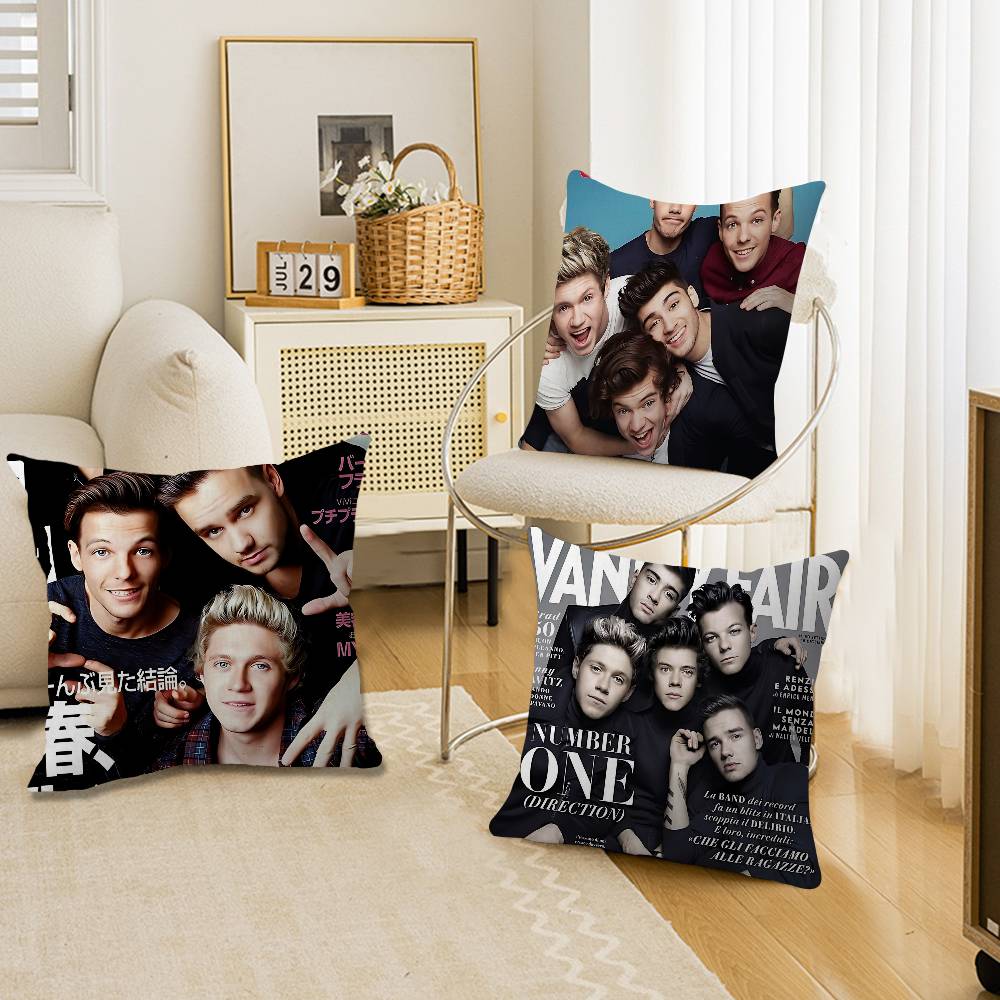 Home Textiles Direct - O-One Band Directions Music Sarung Bantal