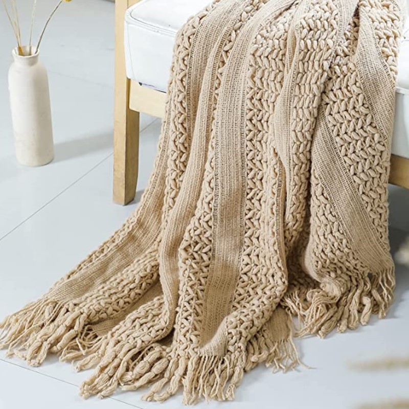 Wool Blanket Herringbone - Selimut Rajut Nordik Warna Khaki dengan