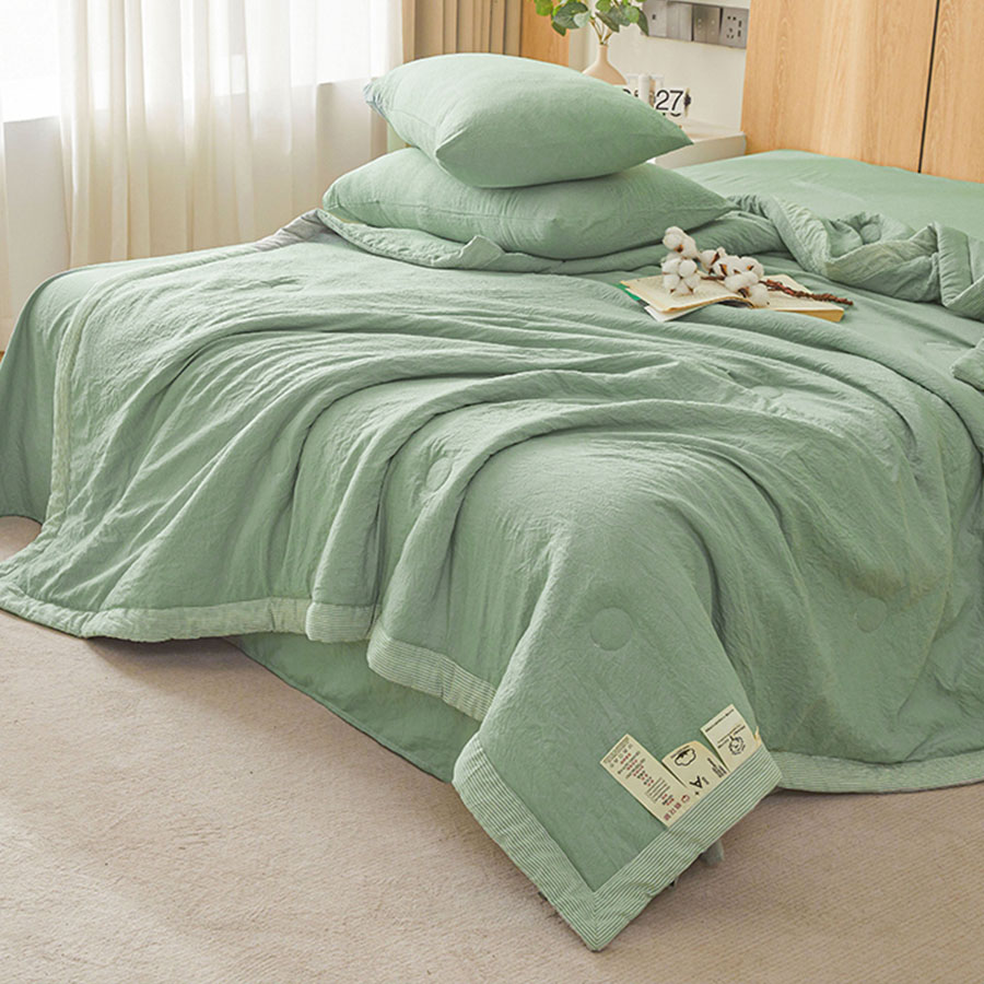 Selimut Musim Panas Berbahan M - Bed Sheet Microfiber ulasan dan harga